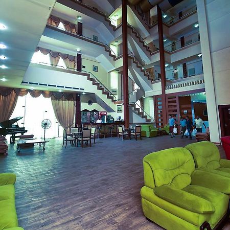 Juliana Hotel Kolombo Bagian luar foto
